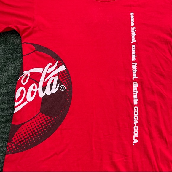 Vintage 01’ Coca Cola X Soccer Copa America Wrap Around Red T Shirt Size L 21X27 - Picture 3 of 8